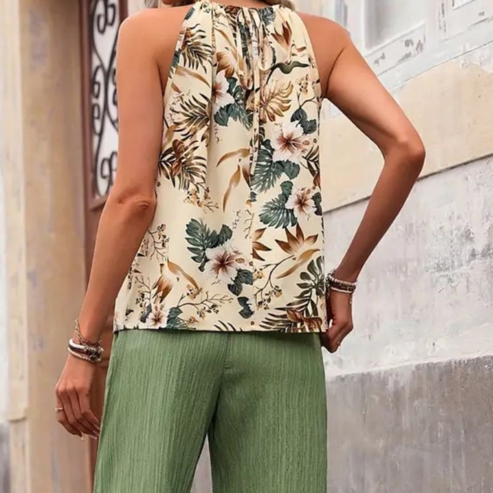 Women's Green Two-Piece Pants Set - Picture 5 of 12